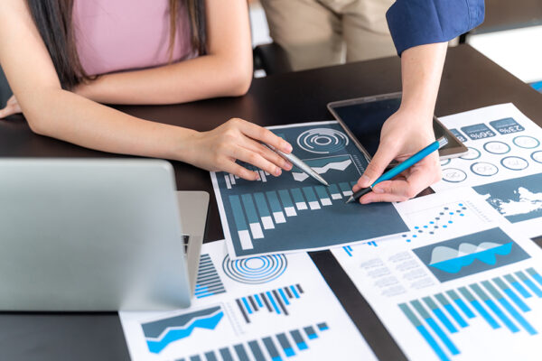The Pitfalls of Manual Payroll Processing The Pitfalls of Manual Payroll Processing